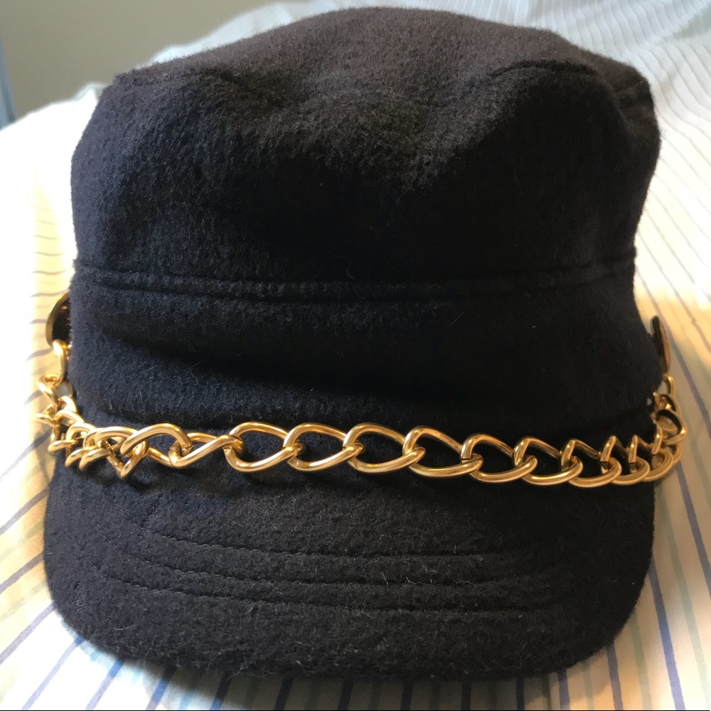 Unique Chain Newsboy Hat